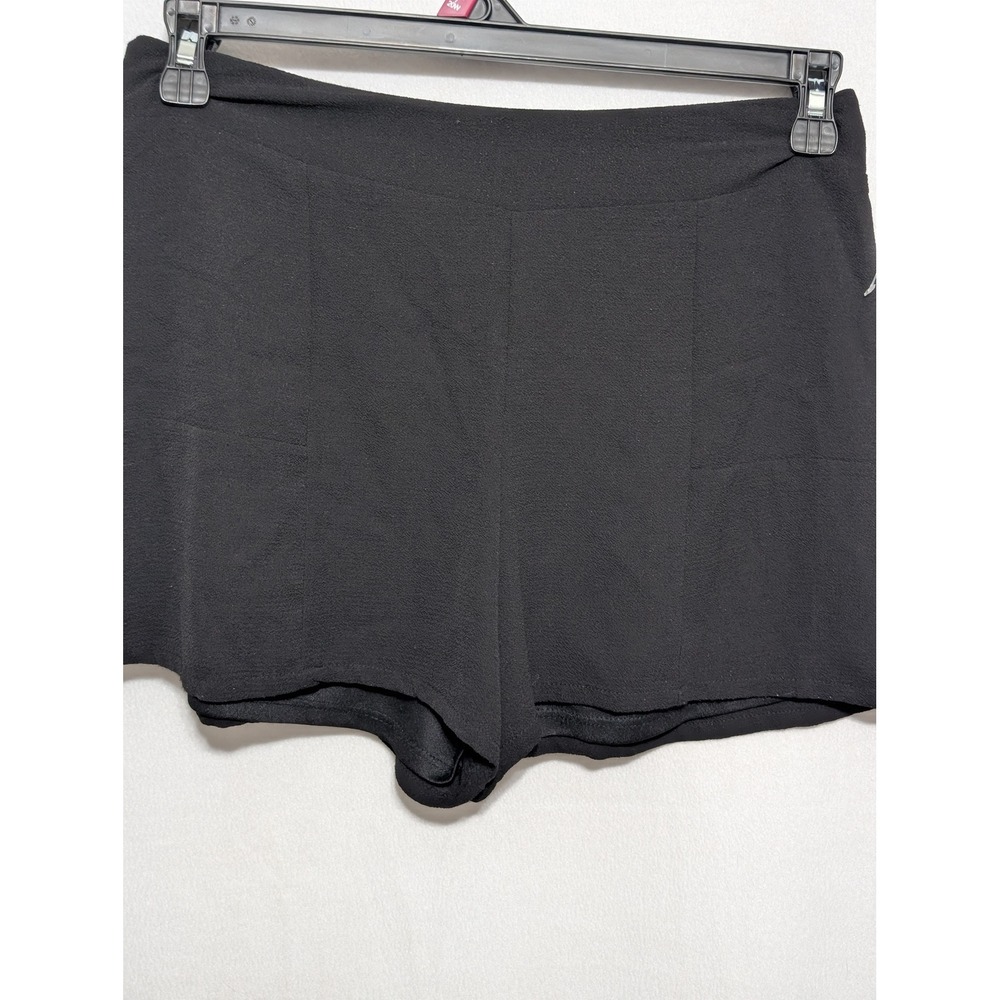 Cake Women Black Crepe High Waisted Shorts Back Zip Minimalist Solid Sz M